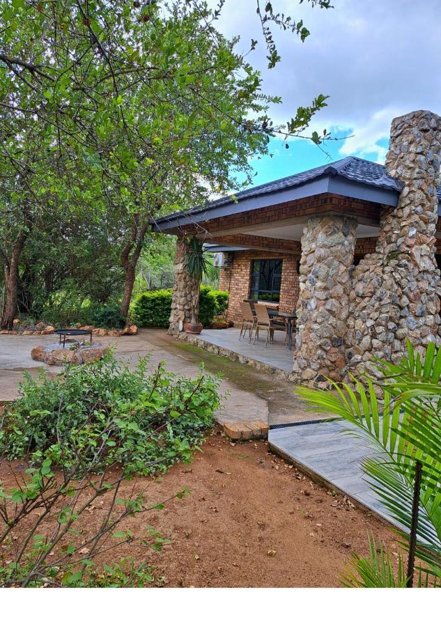 Villa Lion King Marloth Park Exterior foto